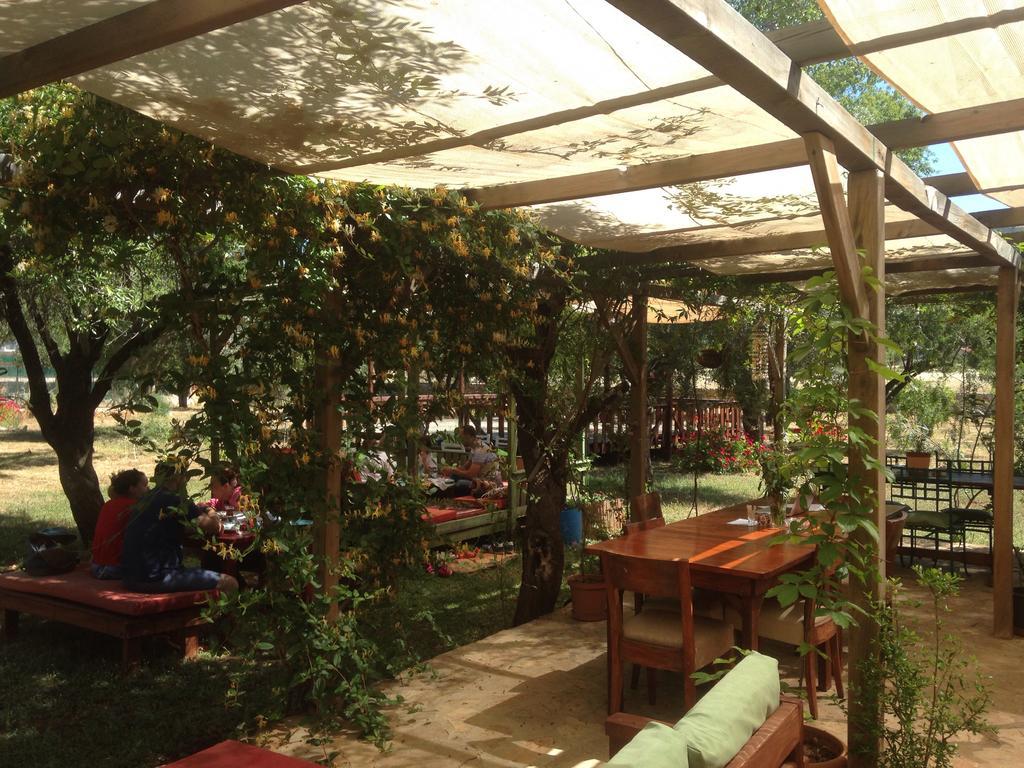 Hotel Narnia Каш Экстерьер фото
